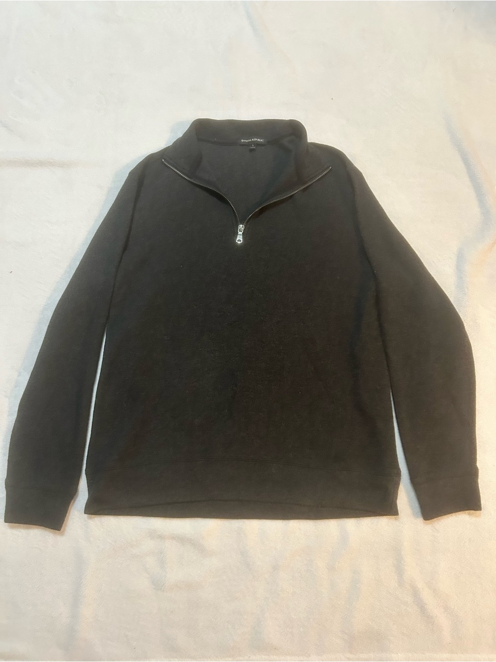 Banana Republic Men's Grey Quarter-Zip Sweater Size Small